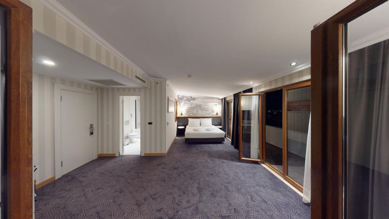 קוג'לי Double Royal Hotel מראה חיצוני תמונה