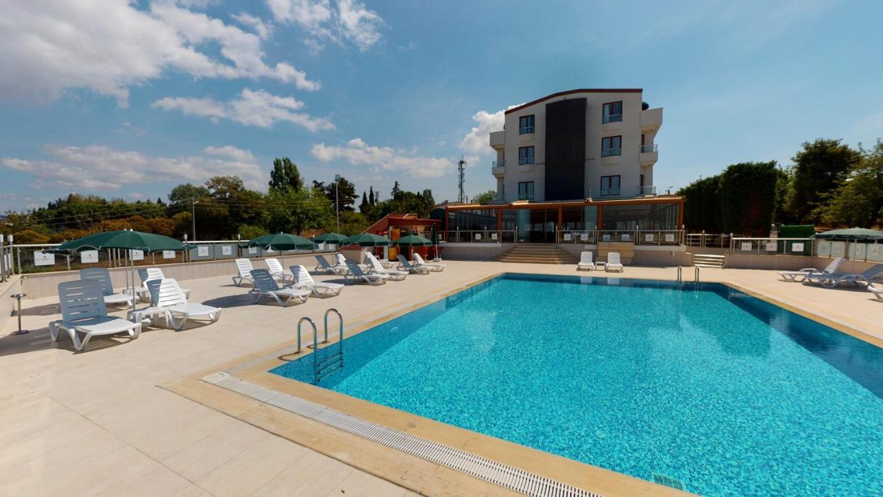 קוג'לי Double Royal Hotel מראה חיצוני תמונה