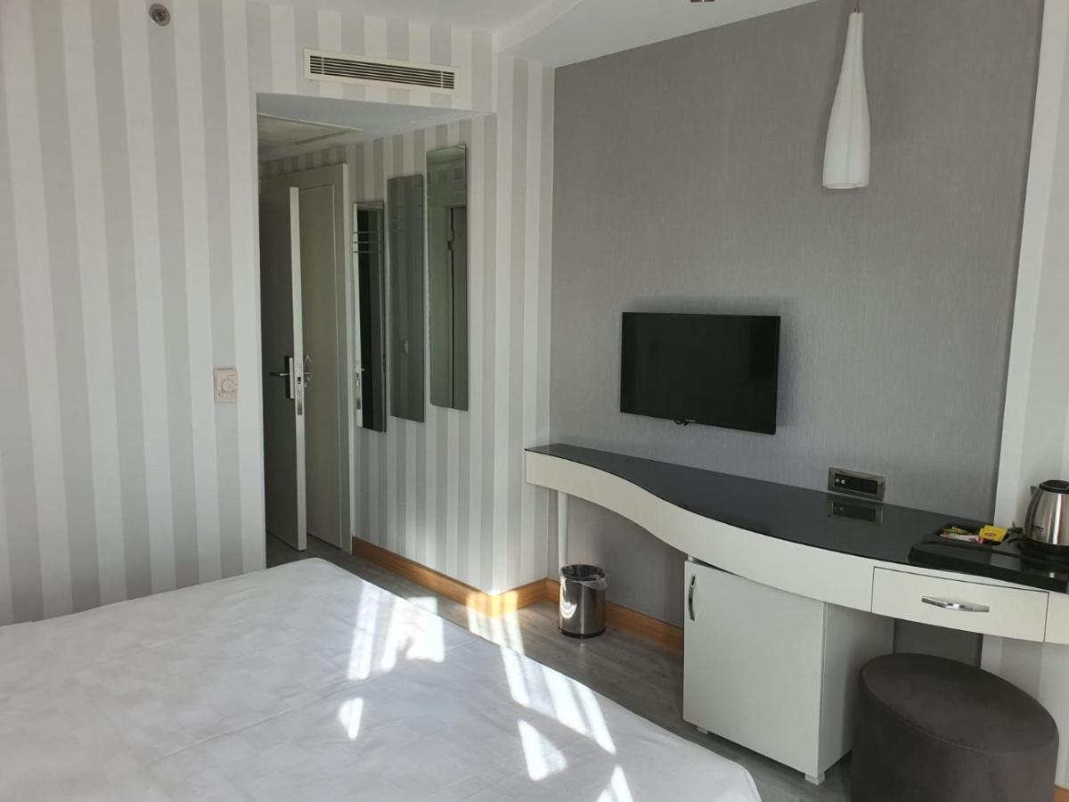 קוג'לי Double Royal Hotel מראה חיצוני תמונה