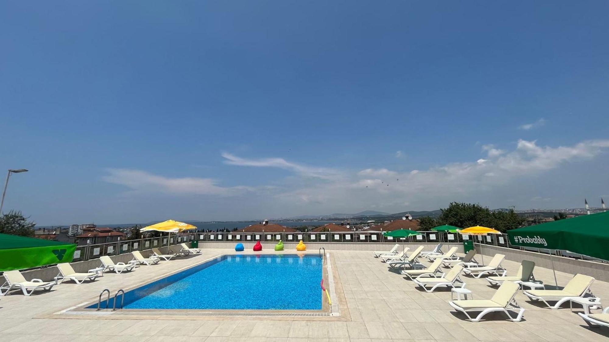 קוג'לי Double Royal Hotel מראה חיצוני תמונה